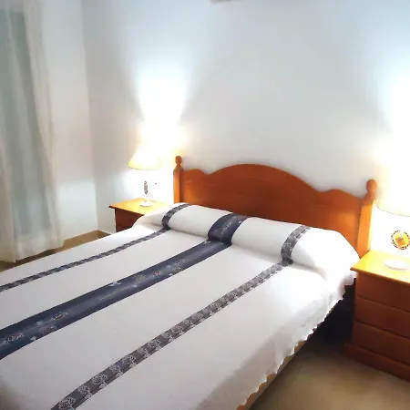 Marinas Lek Appartamento *